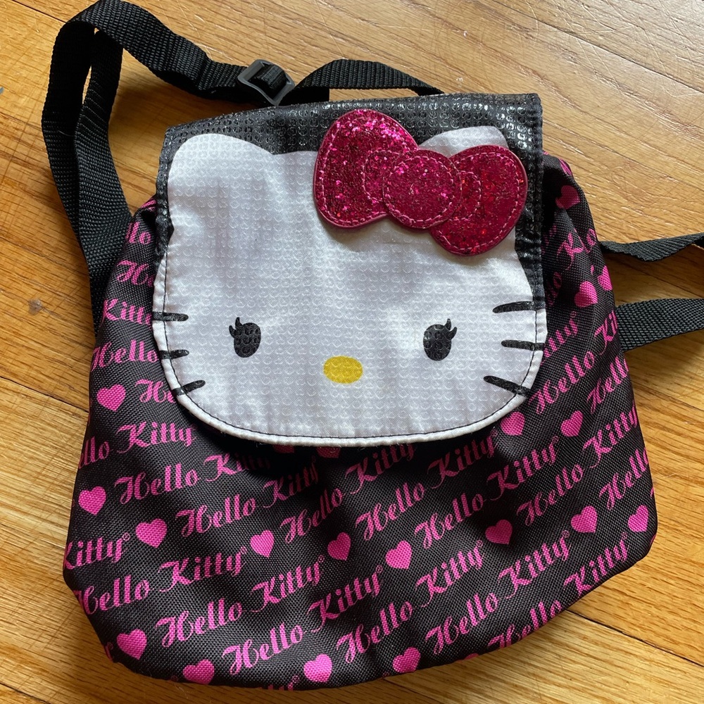 Hello Kitty Black and Pink Bag with Signature Design